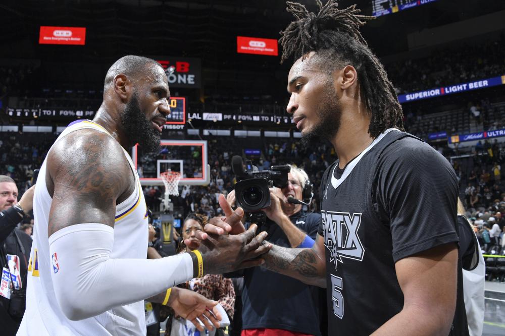 却很难在财 却很难在财