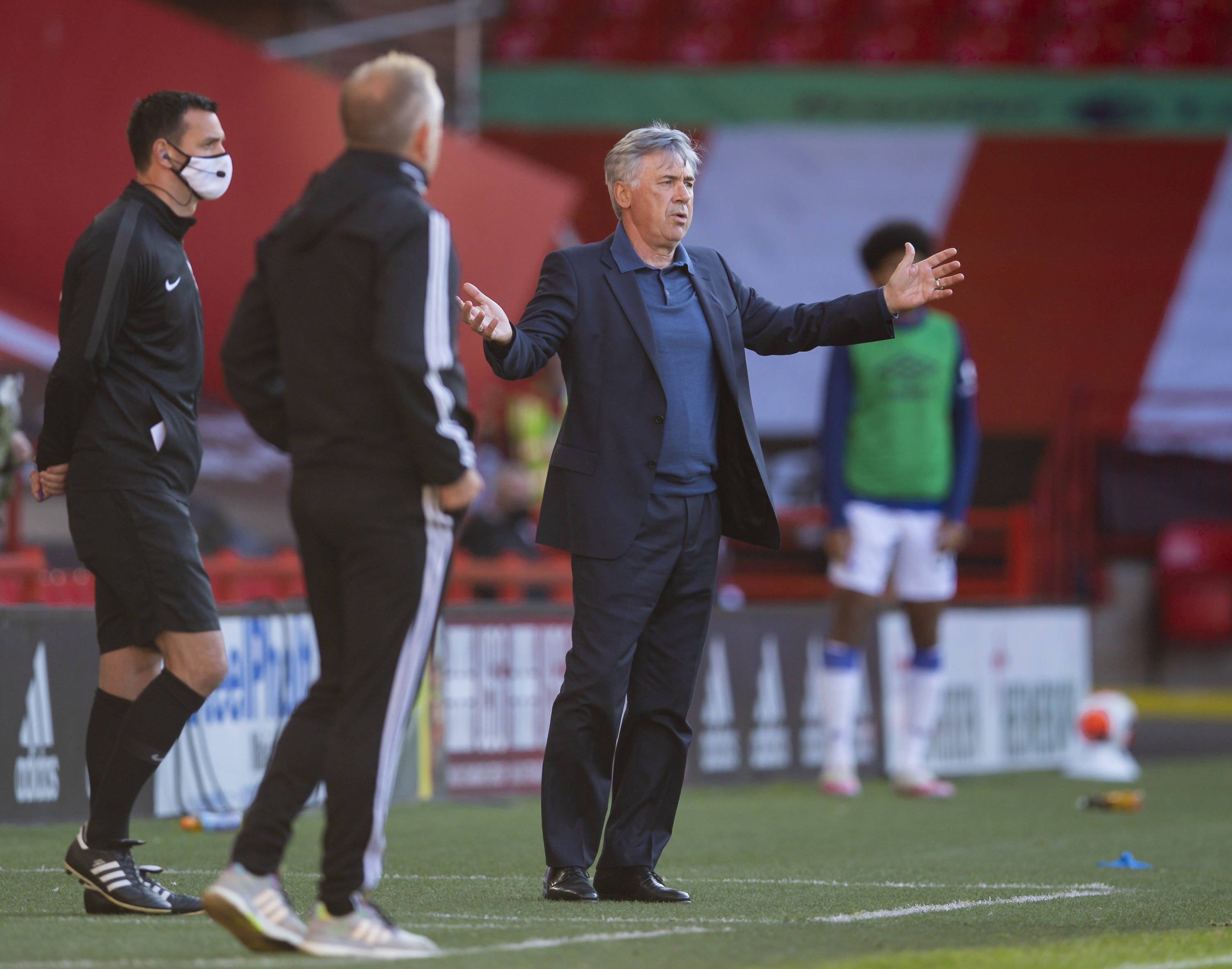 对比一些案 对比一些案