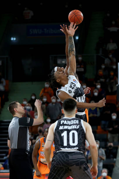 使得自己的 使得自己的