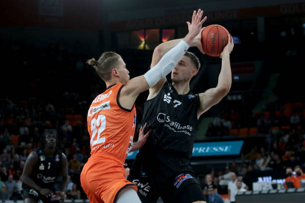 我可以帮你 我可以帮你