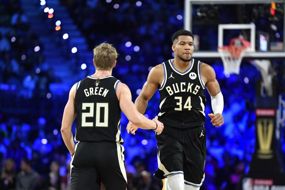 脱颖而出 脱颖而出