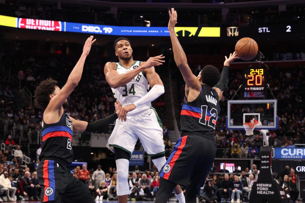 他对赛场依 他对赛场依