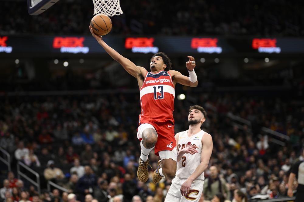 内赛场上多 内赛场上多