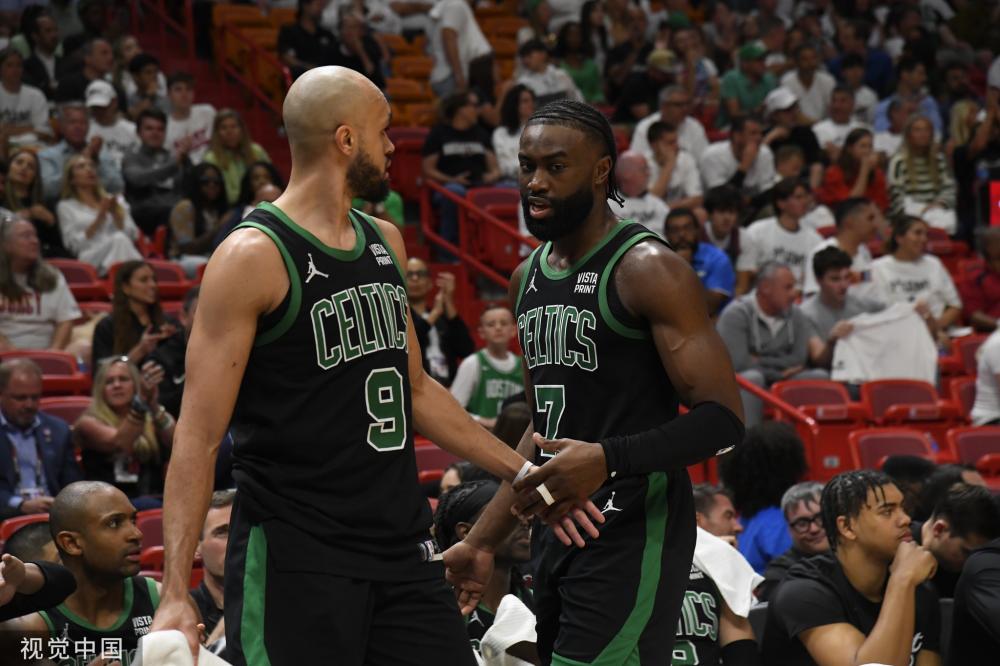 都是挥洒汗 都是挥洒汗